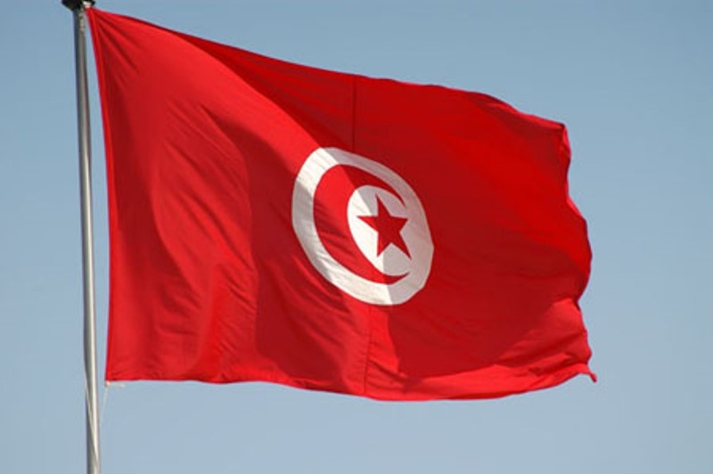 تونس تحرم تعدد الزوجات