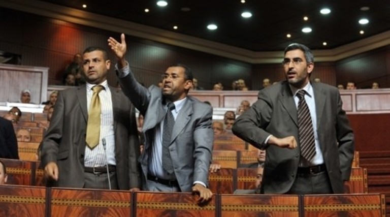 فريق العدالة والتنمية يسائل وزير الداخلية في البرلمان عن مأذونيات الرجاء البيضاوي