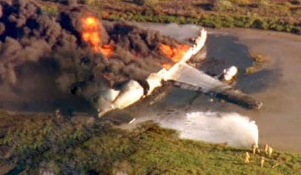 أزيد من 100 قتيل ضحية تحطم طائرة عسكرية شرق الجزائر