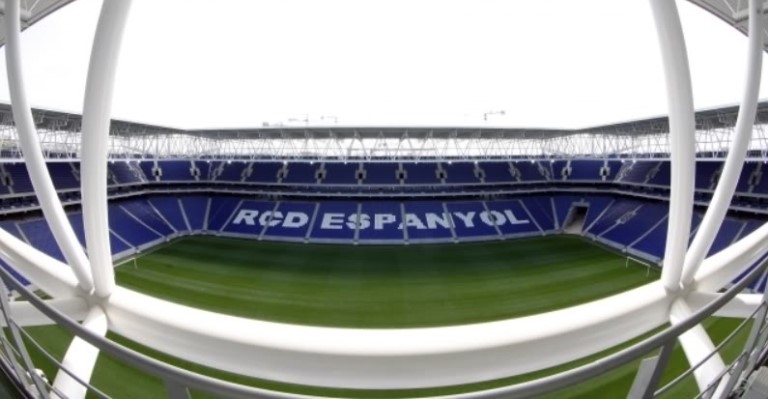 نسور قرطاج يواجهون كولومبيا وديا في ملعب اسبانيول برشلونة