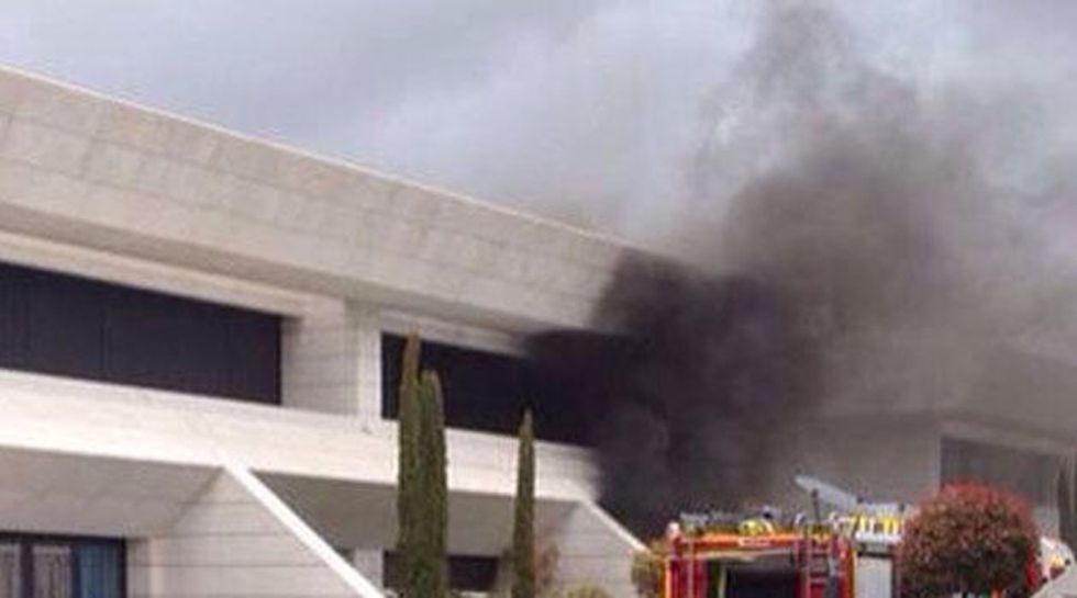 بالفيديو : حريق في مسكن  خيسي لاعب ريال مدريد