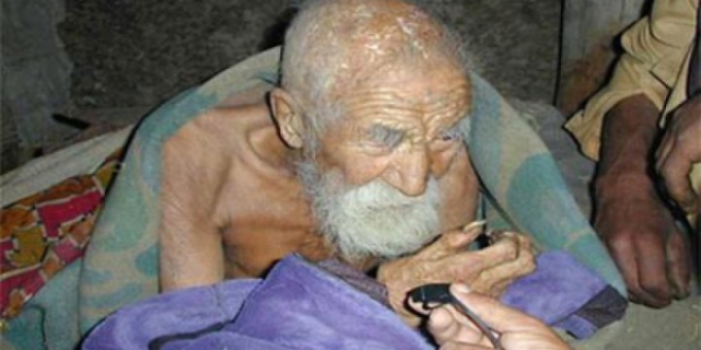 هندي يبلغ عمره 179 سنة ويعتقد أنه سيعيش إلى مالانهاية