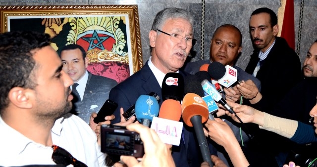وزارة الصحة المغربية تحذر من استعمال السيجارة الاليكترونية