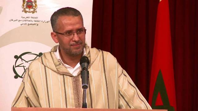 ردود فعل غاضبة ضد  وزير مغربي عقب طرده  لصحافية من البرلمان