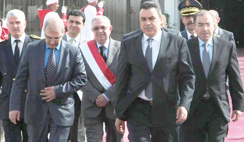 رئيس الحكومة التونسية يحل بفرنسا لتعزيز التعاون بين البلدين