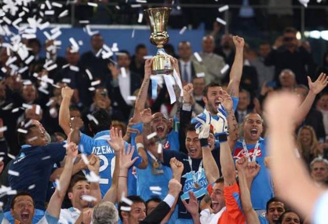 نابولي يحرز كأس ايطاليا للمرة الخامسة