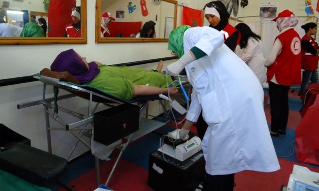 دور المرأة المغربية في تحسين وضعية التبرع بالدم