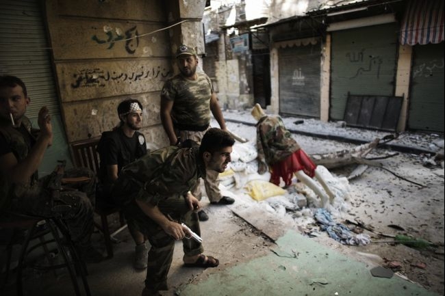هل كان من الممكن إيجاد بديل سياسي للحرب الدائرة في سوريا؟