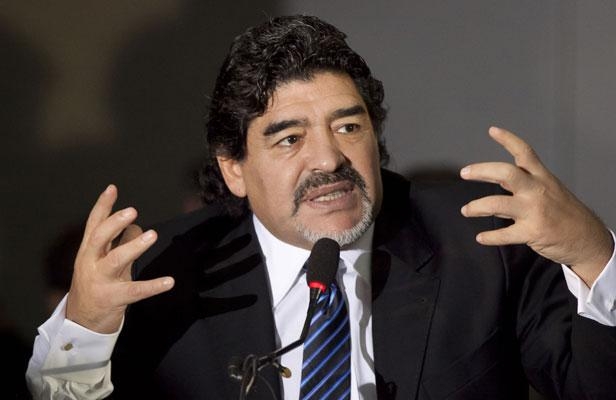مارادونا: لم يسطع نجم نيمار بعد في المونديال