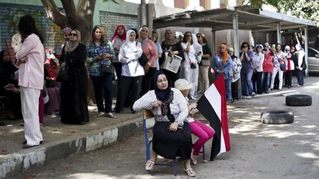 مصر تطرد وفدا أوروبيا انتقد نتائج الانتخابات