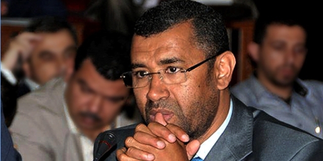 بوانو يتهم أحزابا مغربية بتمويل الحملات الانتخابية من مداخيل الكيف