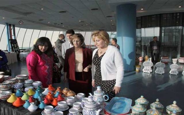 سفيرة تونس في عمان تفتتح معرض المنتوجات التونسية