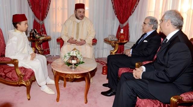 الملك محمد السادس يستقبل والي بنك المغرب ورئيس المجلس الاقتصادي بخصوص إعداد دراسة حول تطور القيمة الإجمالية للبلاد