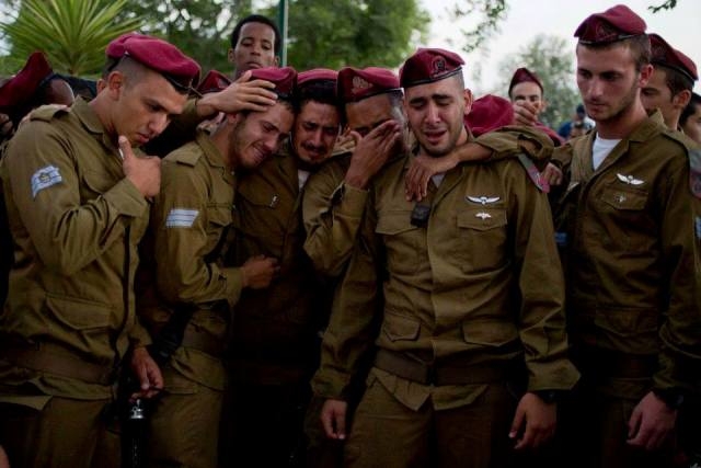 مقتل 8 عناصر من جيش الاحتلال الإسرائيلي