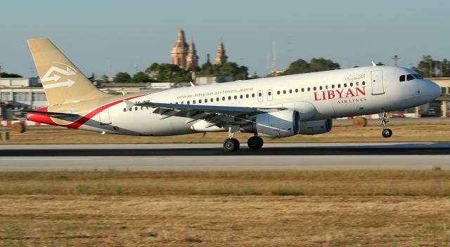 المغرب يرفض الترخيص لطائرة ليبية بدخول أجوائه