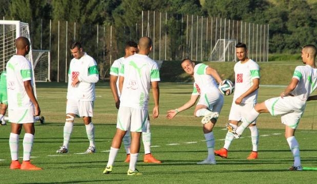 غوركوف يستدعي 31 لاعبا للمنتخب الجزائري