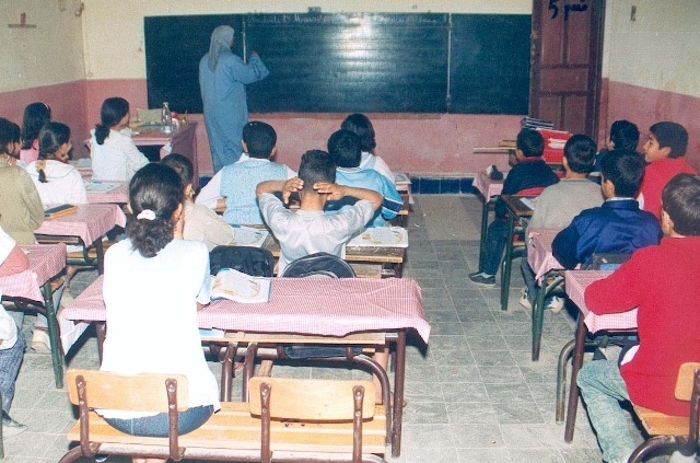تمديد تقاعد أفراد أسرة  التعليم في المغرب إلى غاية متم السنة الدراسية او الجامعية