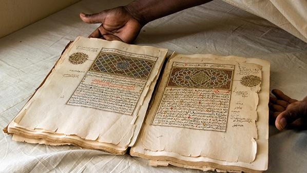 40 ألف مخطوطة موريتانية فريسة 