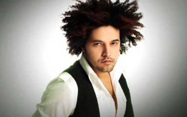 المغربي عبد الفتاح الجريني يستعد لإصدار ألبومه الفني الجديد
