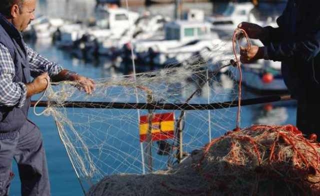 الصيد البحري..البواخر الإسبانية تشرع منذ اليوم في التوجه إلى طنجة