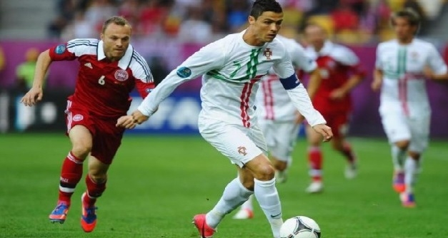 رونالدو يهدي البرتغال ثلاث نقاط أمام الدانمارك