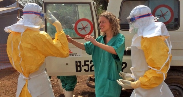 بريطانيا تدعو العالم للتجند لمواجهة إيبولا