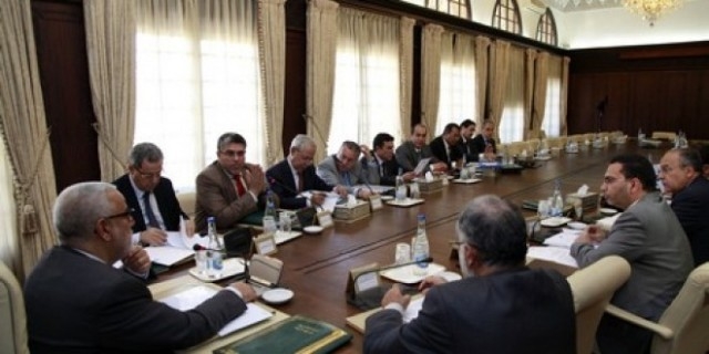 الحكومة المغربية تصادق في اجتماع استثنائي على مشروع قانون المالية
