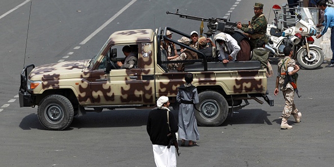 مواجهات دامية باليمن بين الحوثيين والقاعدة