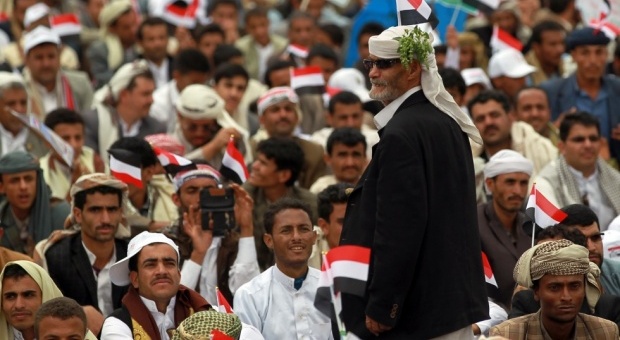 الحوثيون يهددون بتشكيل مجلس إنقاذ لإدارة اليمن