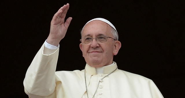 هل يفتح البابا الكنيسة في وجه المثليين