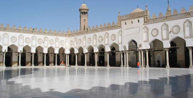 سفارة المغرب في القاهرة ترد على علماء الأزهر: عيد الأضحى في المملكة مرتبط برؤية الهلال