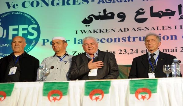 حزب جبهة القوى الاشتراكية يتقدم مبادرة تجميع الأحزاب السياسية في الجزائر