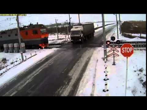 شاحنة تتسبب في كارثة بكازاخستان