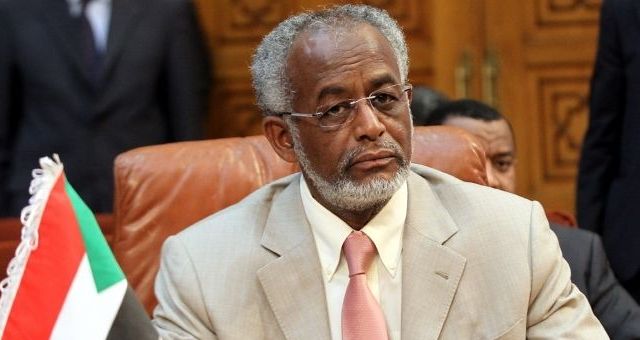 وزير الخارجية السوداني بليبيا للتوسط بين أطراف النزاع