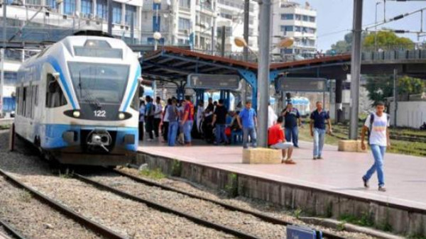  شلل تام في حركة القطارات بالجزائر بسبب تأخر صرف الرواتب
