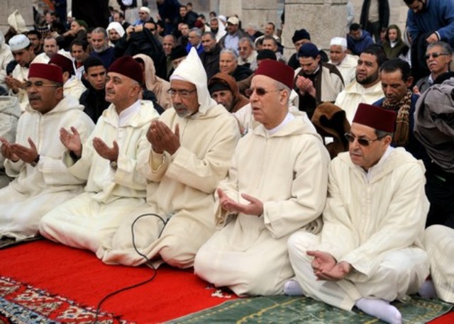العاهل المغربي يقرر إقامة صلاة الاستسقاء يوم الجمعة