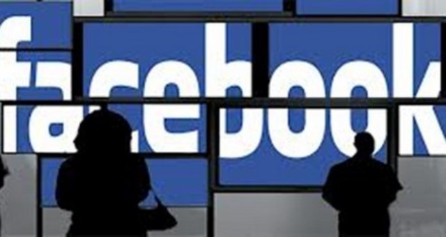 قاض: يجب محاكمة «فيس بوك» بسبب فحص الرسائل