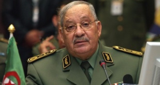 قايد صالح يأمل أن تحظى الوساطة الجزائرية برضى الليبيين