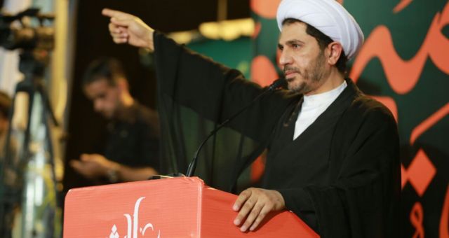 اتهام معارض بحريني بالتآمر على النظام