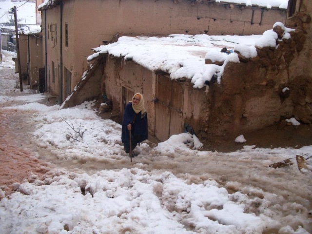 المغرب .. مساعدات وجهود طبية لإعانة ساكنة بعض المناطق على مواجهة البرد