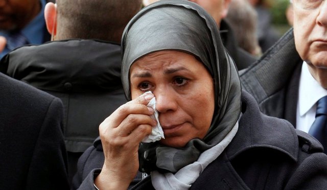 مواطنة فرنسية مغربية تعبر عن امتنانها للملك محمد السادس لدعمه لها بعد مقتل ابنها