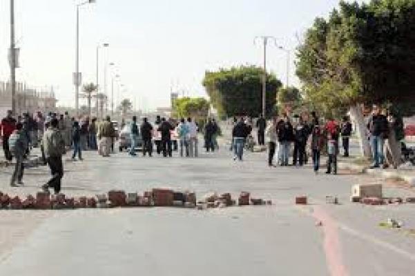 محتجون بولاية بومرداس الجزائرية يقطعون طريقا ولائيا