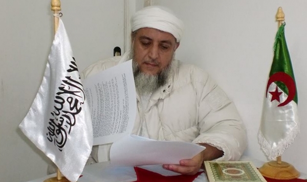 الزعيم السلفي الجزائري عبدالفتاح حمداش: دعوات الإطاحة بالنظام عبر الشارع تهدد الاستقرار