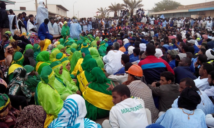 النقابات الموريتانية تقرر الاضراب للتضامن مع عمال 