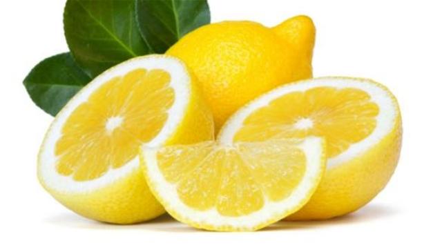‏7 استخدامات بسيطة لليمون في مطبخك