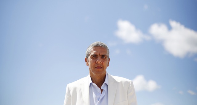 الممثل الجزائري سامي نصري يمثل أمام المحكمة في يونيو