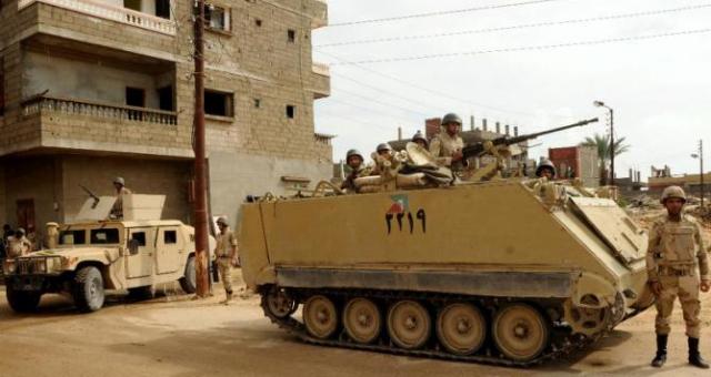 مقتل 10 جنود مصريين في هجومين بسيناء