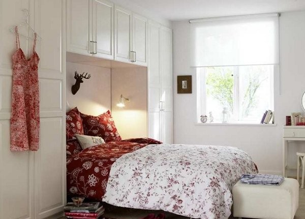 4 طرق مفيدة لترتيب الأثاث في غرفة نومك الصغيرة