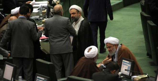 شريط يكشف انقسام إيران بشأن النووي