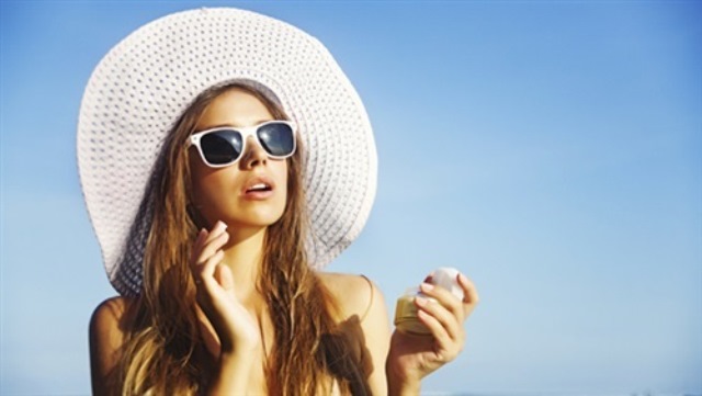 6 طرق تساعد على حماية عيونك خلال فصل الصيف